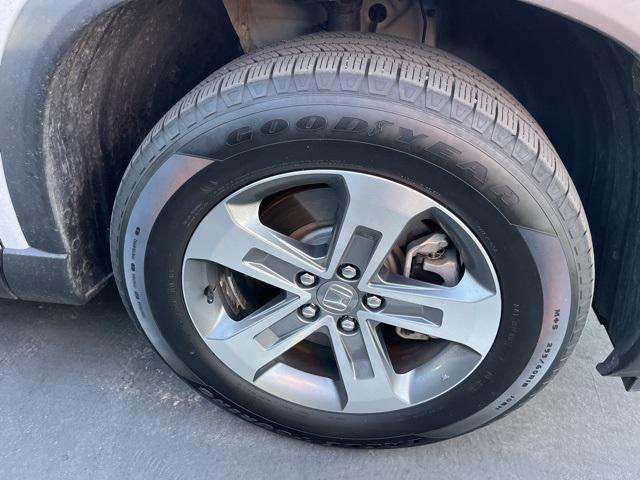 2023 honda pilot awd ex-l 8 passenger