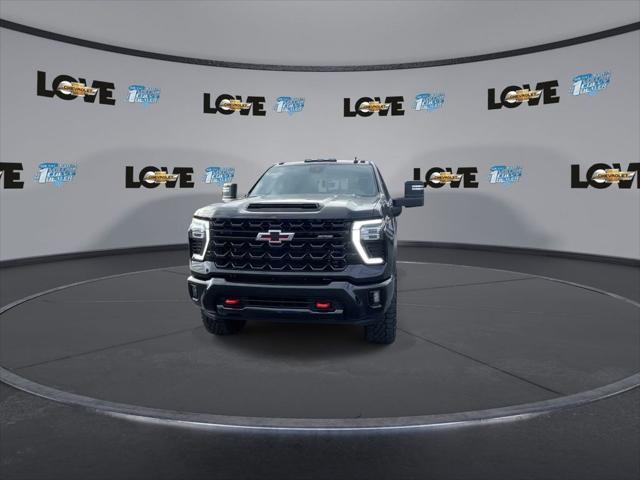 2024 chevrolet silverado 2500 4wd crew cab standard bed zr2