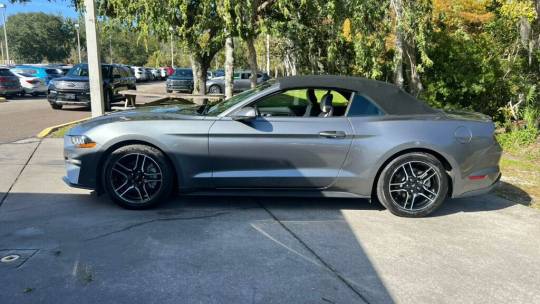 2022 Ford Mustang
