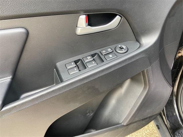 2012 kia sportage lx