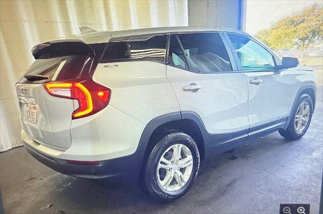 2022 gmc terrain sle