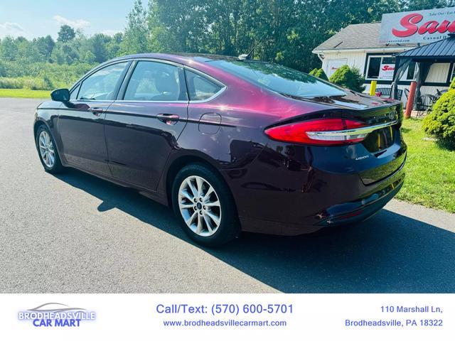 2017 ford fusion se