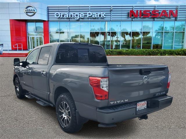 2021 nissan titan sv