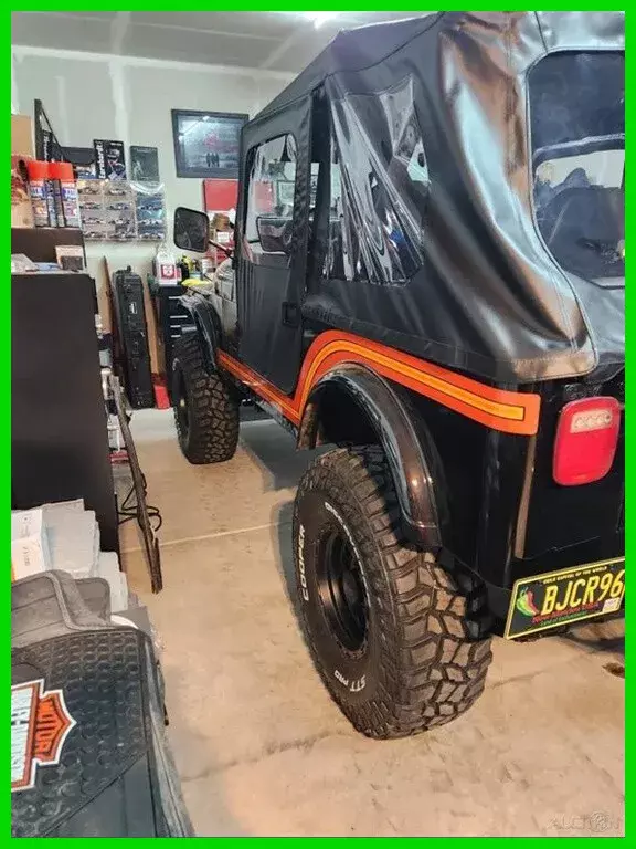 1985 jeep cj-7 4.2l i6 12v manual bikini top and soft top 121,057 miles