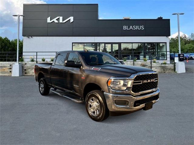 2022 ram 2500 big horn crew cab 4x4 6'4' box