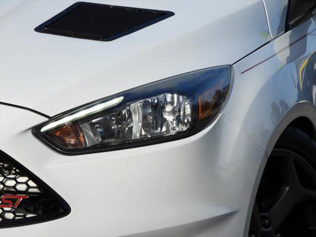 2018 ford focus st