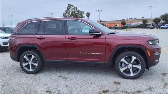 2023 Jeep Grand Cherokee