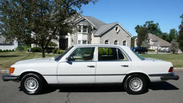 1980 mercedes 300sd with only 24,000 miles car runs as new rust free stunning