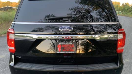 2020 ford expedition max xlt