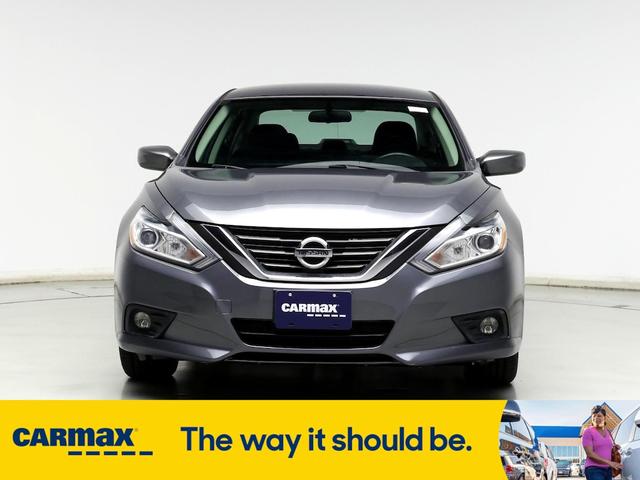 2016 nissan altima sv