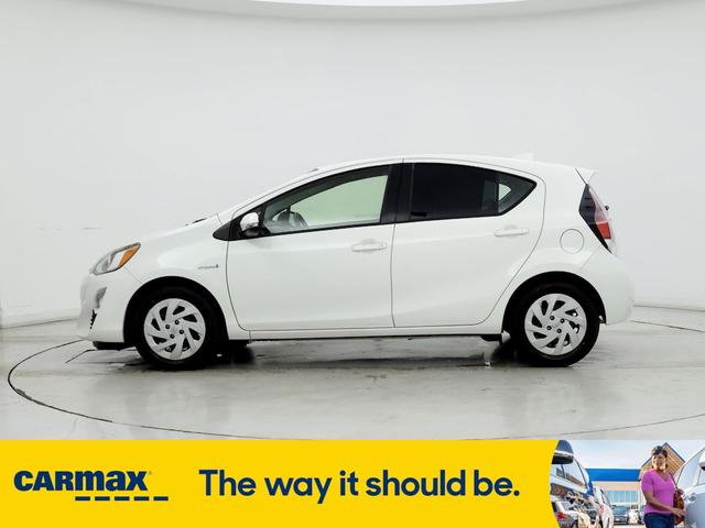 2016 toyota prius c two