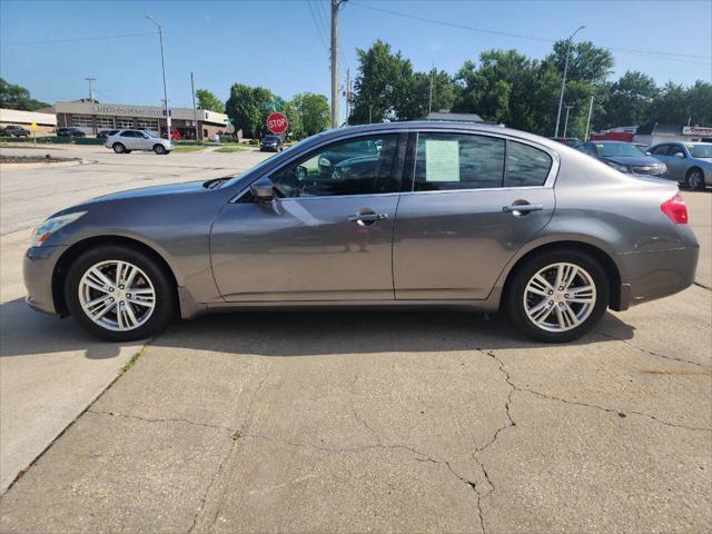 2013 infiniti g37x base