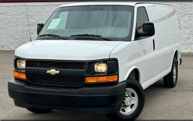 2017 chevrolet express 2500 work van