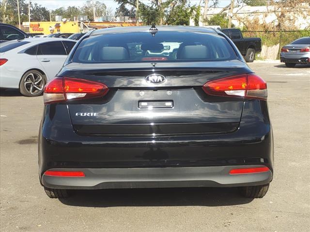 2017 kia forte lx