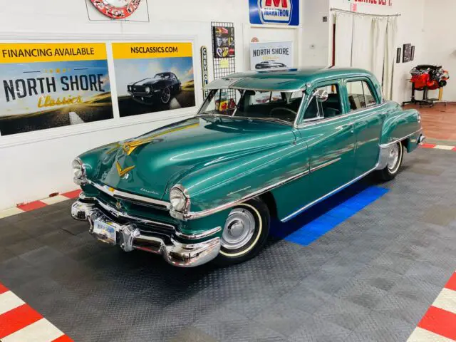 1952 chrysler saratoga