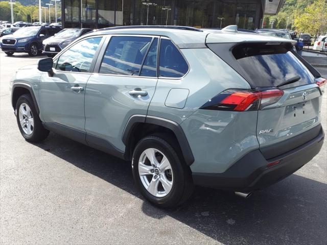 2021 toyota rav4 xle