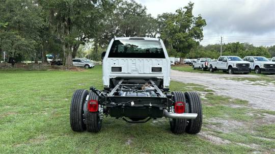 2024 Ford F-550