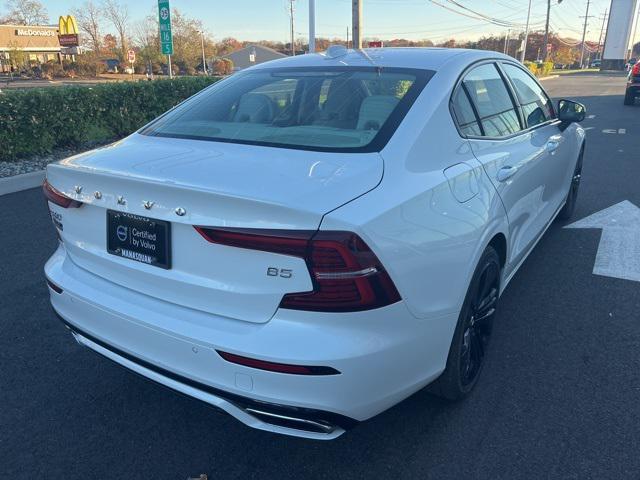 2022 volvo s60 t5 momentum