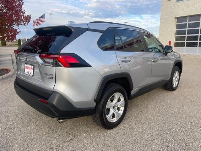2019 toyota rav4 hybrid le