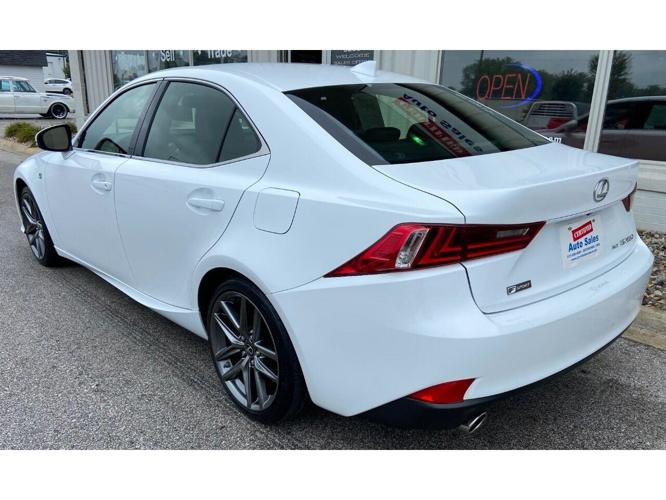 2015 lexus is250 in des moines, iowa