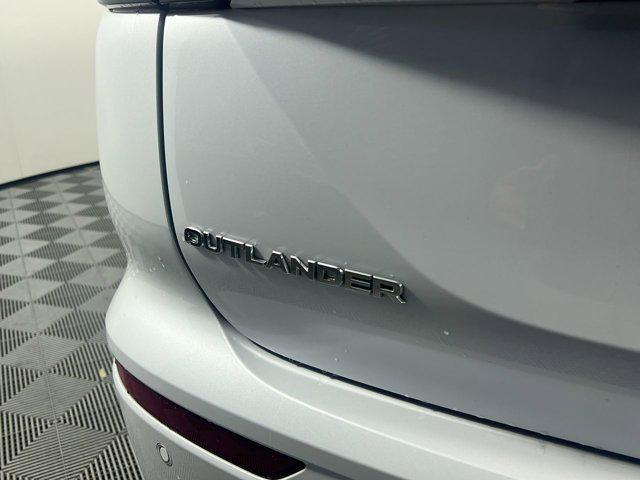 2023 mitsubishi outlander se black edition s-awc
