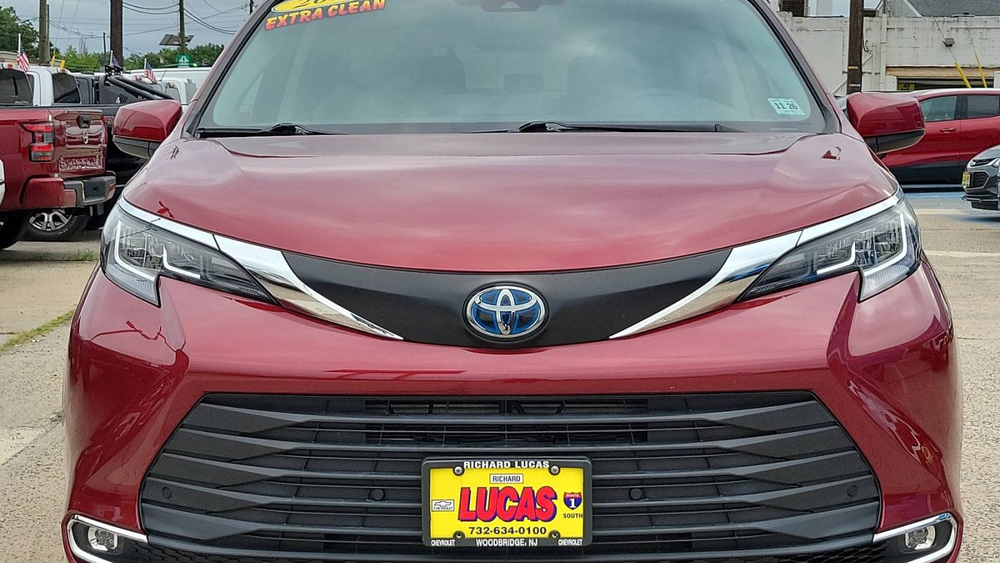 2022 toyota sienna xle 7-passenger
