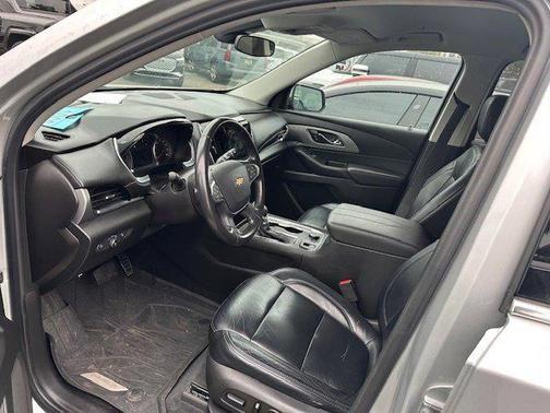 2021 chevrolet traverse