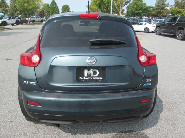 2013 nissan juke sv