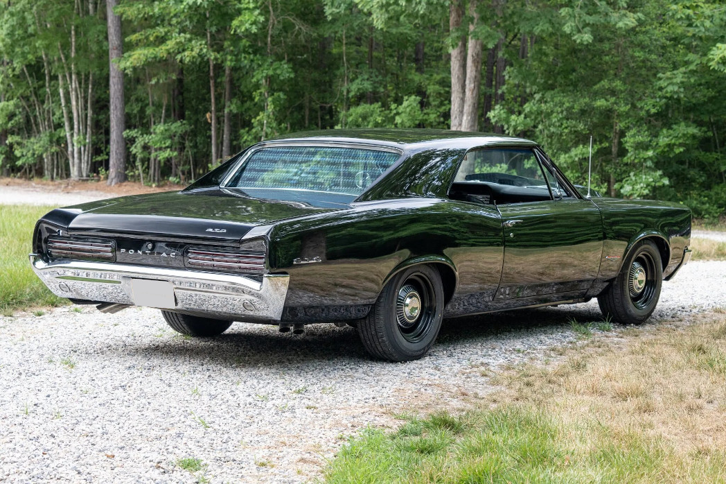 pontiac lemans
