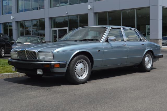 1990 jaguar xj vanden plas 4dr sedan