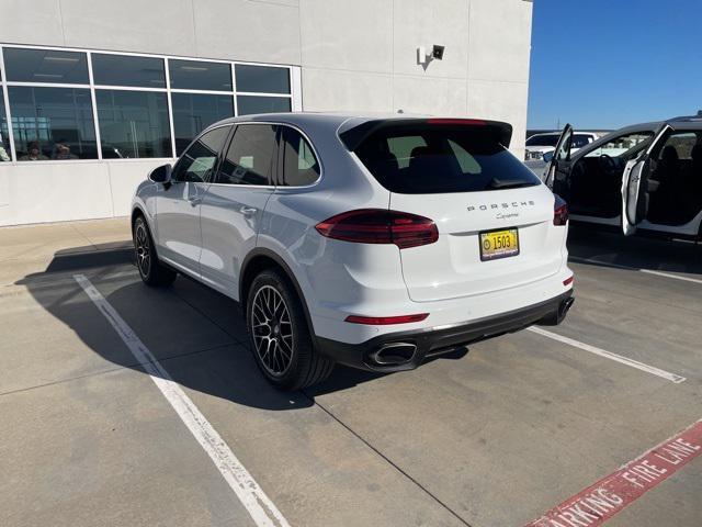 2016 porsche cayenne base