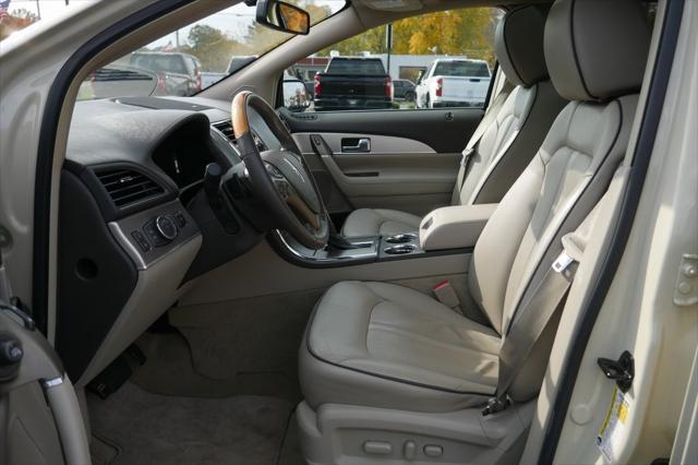 2014 lincoln mkx base