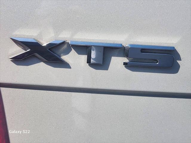 2016 cadillac xts luxury