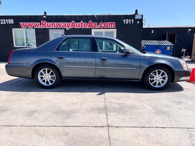 2011 cadillac dts luxury collection