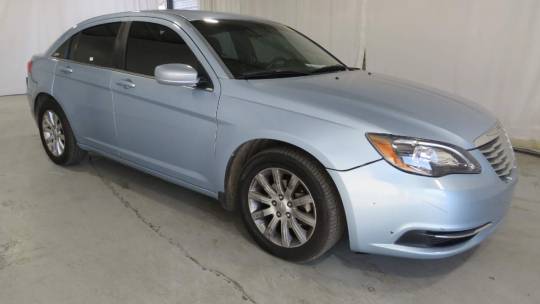 2013 Chrysler 200