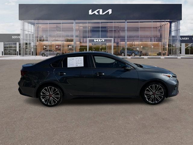 2022 kia forte gt
