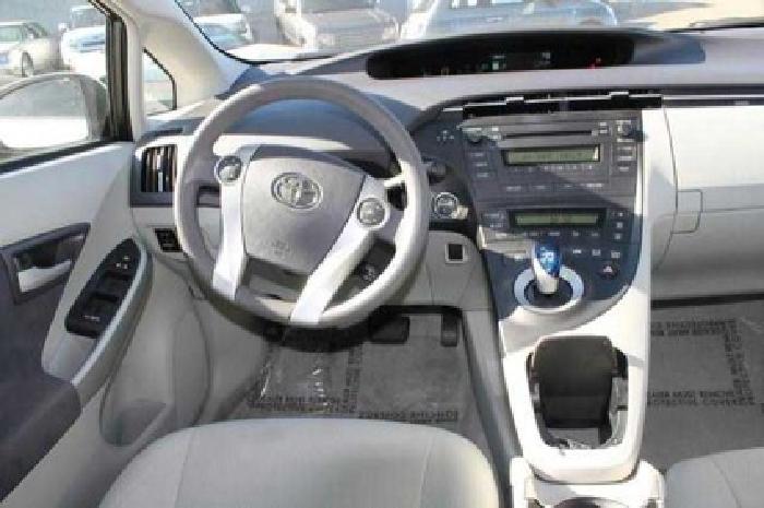 2010 toyota prius ii in los angeles, ca
