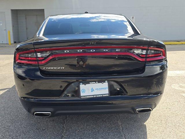 2021 dodge charger sxt