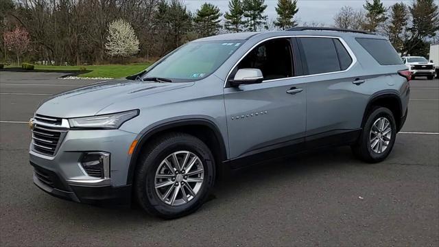 2023 chevrolet traverse lt cloth
