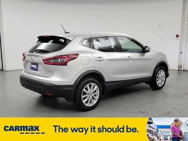 2021 nissan rogue sport s