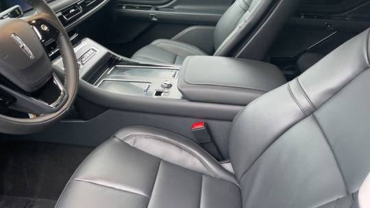 2025 Lincoln Aviator