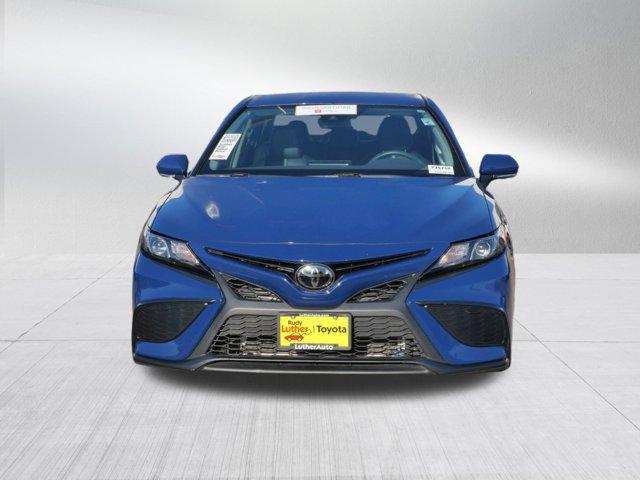 2023 toyota camry se