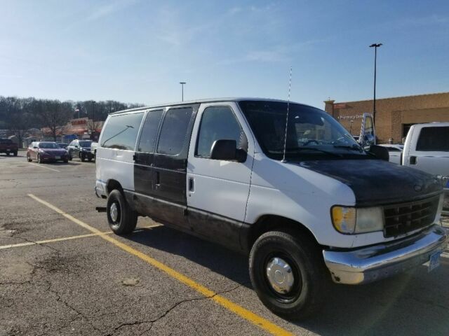 ford e350 1993 van. camping/cargo