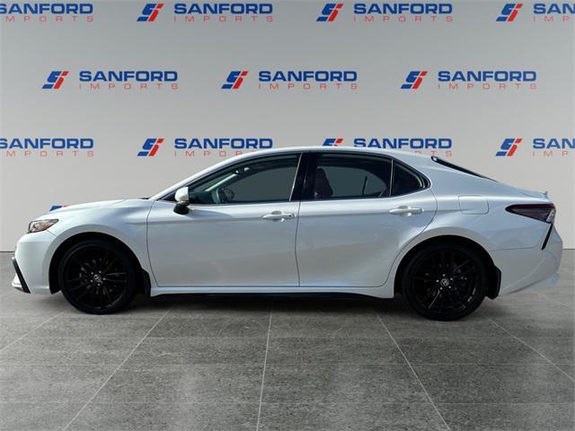2021 toyota camry xse
