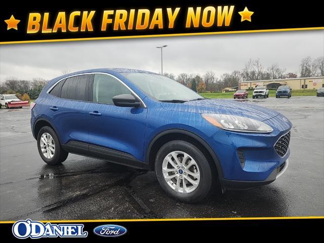 2022 ford escape se