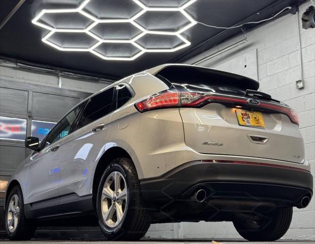 2016 ford edge se