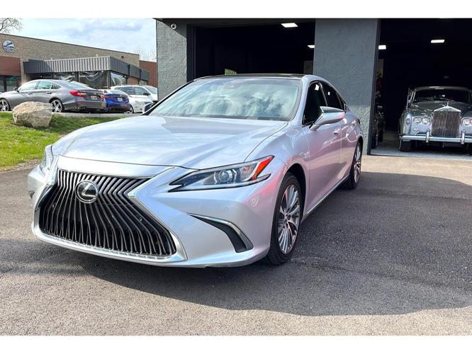 2020 lexus es350 in heath, ohio