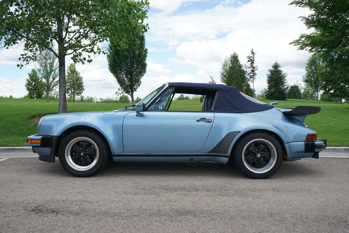 1986 porsche 911 69,645 miles iris blue metallic cabriolet flat 6 cylinder engi
