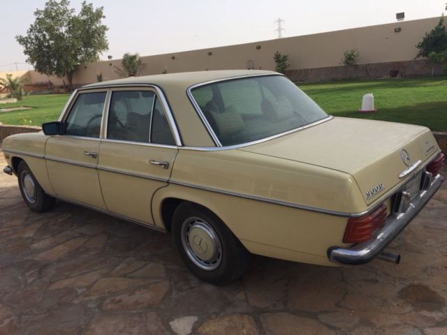 mercedes benz 300d model 1969
