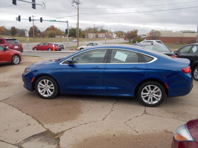 2015 chrysler 200 limited
